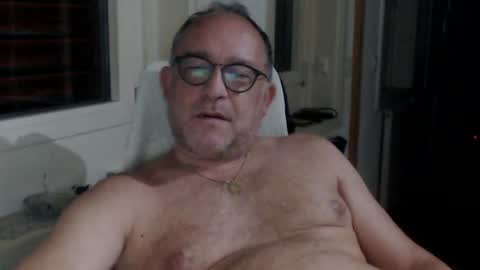 Snapshot of coquin369 chatting on July 1, 2026, 9:14 pm Coquin369 online show from July 1, 2026, 9:14 pm