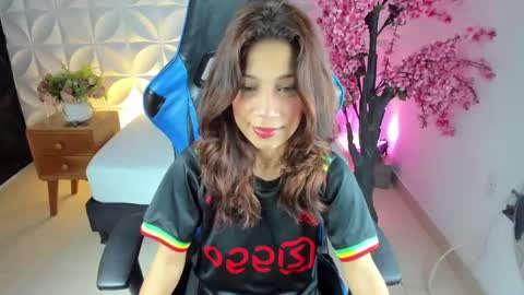  CORA  online show from January 31, 2025, 12:18 pm