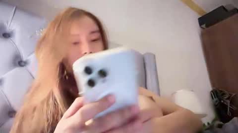 Snapshot of cora_here chatting on February 12, 2026, 8:53 am Cora online show from February 12, 2026, 8:53 am