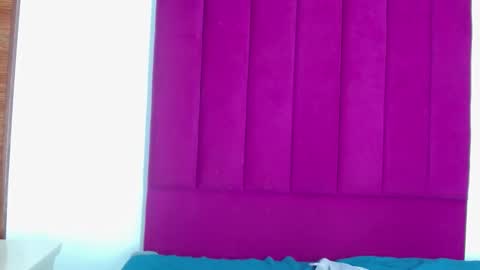 Snapshot of cora_wisthon chatting on December 11, 2024, 6:14 am Cora online show from December 11, 2024, 6:14 am