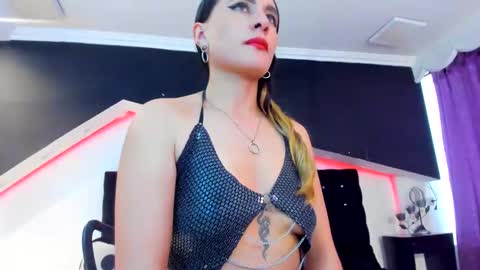 Coral  online show from January 16, 2025, 6:59 pm