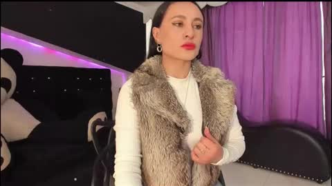 Coral  online show from March 11, 2026, 12:55 pm