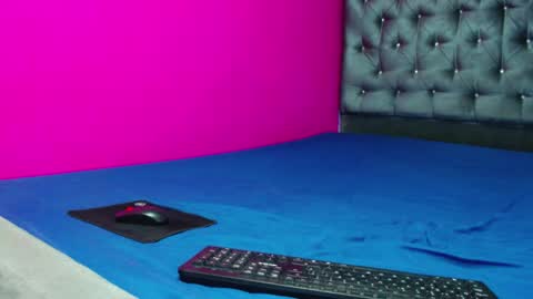 Snapshot of coral_whore18 chatting on May 26, 2026, 1:29 pm Coral online show from May 26, 2026, 1:29 pm