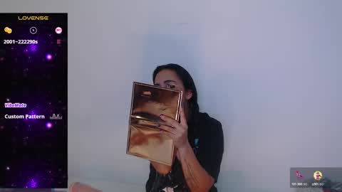 Snapshot of coraline2911 chatting on January 31, 2025, 10:42 am coraline2911 online show from January 31, 2025, 10:42 am