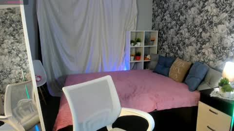 Coraline online show from May 19, 2026, 11:38 am
