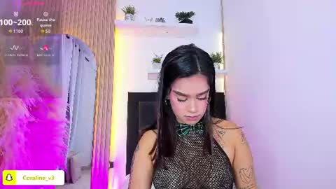 Coraline connected from 10 pm to 6 am Colombia time online show from June 16, 2026, 12:30 pm