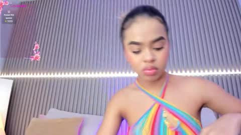Snapshot of coralineross_ chatting on October 4, 2025, 10:57 am coralineross_ online show from October 4, 2025, 10:57 am