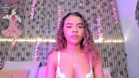 Snapshot of coralineross_ chatting on November 1, 2025, 10:12 pm coralineross_ online show from November 1, 2025, 10:12 pm