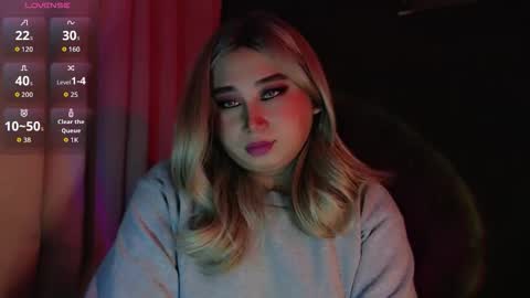 Snapshot of corefinder_xx chatting on November 1, 2025, 3:08 am corefinder_xx online show from November 1, 2025, 3:08 am