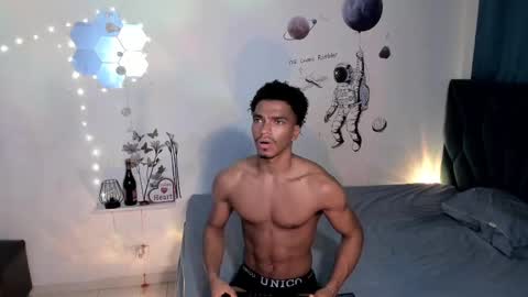 Snapshot of coreyglover chatting on September 29, 2025, 8:08 am CoreyGlover online show from September 29, 2025, 8:08 am