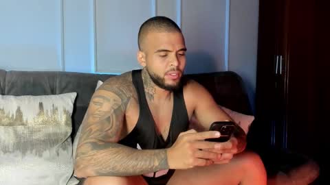 DaveMonsalve online show from December 21, 2025, 3:02 am