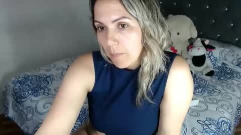 Snapshot of corinnasex chatting on March 31, 2026, 8:42 pm corinnasex online show from March 31, 2026, 8:42 pm