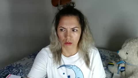 Snapshot of corinnasex chatting on April 14, 2026, 3:51 pm corinnasex online show from April 14, 2026, 3:51 pm