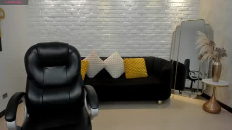 Corinne Russo online show from January 13, 2025, 5:12 am