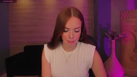 Corinne Russo online show from April 1, 2026, 12:39 pm