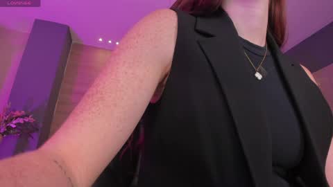 Corinne Russo online show from May 21, 2026, 8:38 pm