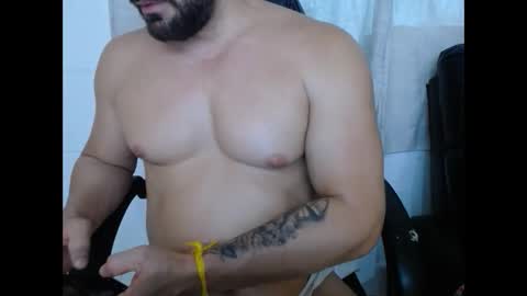 Snapshot of corolaxxl chatting on March 29, 2026, 12:21 am corolaxxl online show from March 29, 2026, 12:21 am