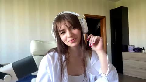 Snapshot of corrienavanjo chatting on July 18, 2026, 12:31 pm corrienavanjo online show from July 18, 2026, 12:31 pm