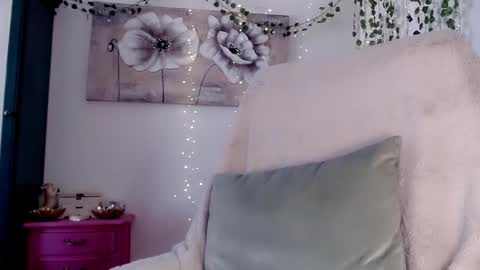 Lydia online show from February 10, 2025, 12:08 pm