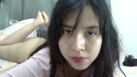 Snapshot of cottoncandygirl9898 chatting on May 18, 2026, 4:24 pm Liz Gwyneth Charlota online show from May 18, 2026, 4:24 pm