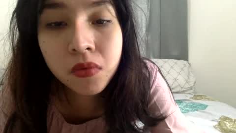Liz Gwyneth Charlota online show from June 15, 2026, 4:25 am