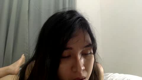 Liz Gwyneth Charlota online show from June 22, 2026, 6:16 pm