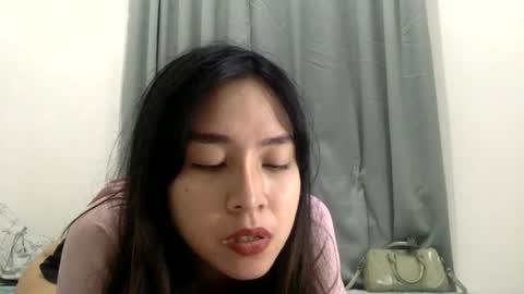 Liz Gwyneth Charlota online show from June 25, 2026, 2:10 pm