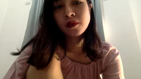 Liz Gwyneth Charlota online show from June 26, 2026, 2:16 am