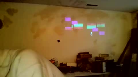 Snapshot of couchfireplace chatting on December 1, 2025, 5:18 pm couchfireplace online show from December 1, 2025, 5:18 pm