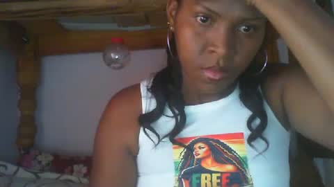 couleur_vanille online show from December 28, 2024, 5:44 am