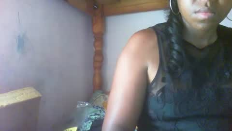 couleur_vanille online show from January 30, 2025, 12:48 pm