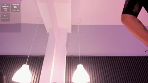 countesslayla online show from May 1, 2026, 12:21 pm