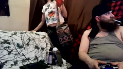 Snapshot of countryfuckers chatting on March 11, 2025, 9:13 am Alaskawildcouple online show from March 11, 2025, 9:13 am