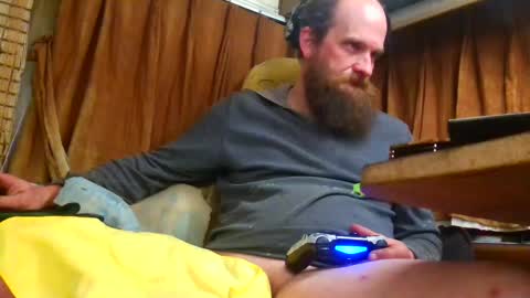 Snapshot of countryfuckers chatting on September 17, 2025, 12:18 pm Alaskawildcouple online show from September 17, 2025, 12:18 pm