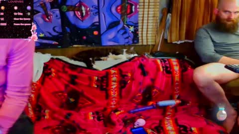 Snapshot of countryfuckers chatting on October 1, 2025, 3:18 pm Alaskawildcouple online show from October 1, 2025, 3:18 pm