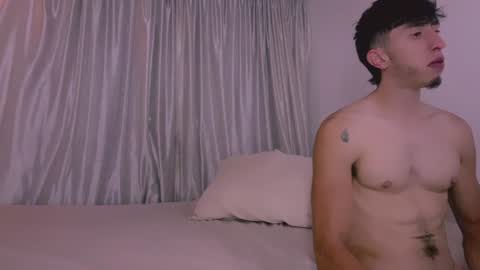 Couple sexxo online show from July 12, 2026, 4:03 am