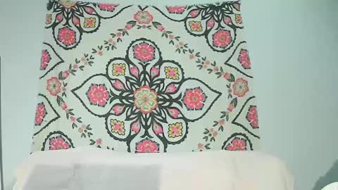 courtscutekitty online show from February 2, 2025, 9:51 am