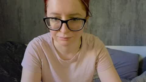 Snapshot of coy_girl_ chatting on May 14, 2026, 11:39 am My name is Emma - HELP COLLECT TOKENS FOR THE OPERATION FOR MY DAUGHTER online show from May 14, 2026, 11:39 am