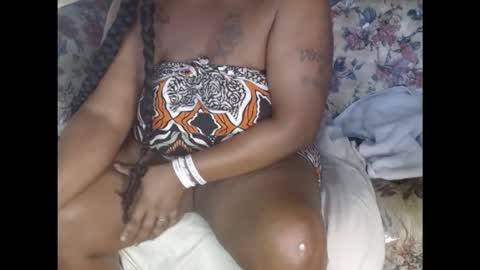 Ebony Euphoria online show from December 16, 2025, 5:07 pm