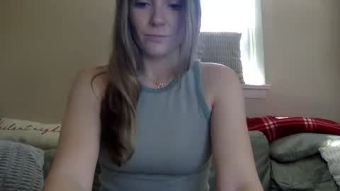 Snapshot of cplsthrpy chatting on April 6, 2026, 4:52 pm cplsthrpy online show from April 6, 2026, 4:52 pm