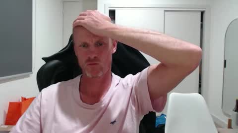 Snapshot of cptduckpants chatting on April 5, 2026, 10:23 am cptduckpants online show from April 5, 2026, 10:23 am