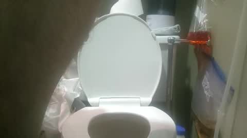 Snapshot of crackback_kyd chatting on December 18, 2024, 11:13 am crackback_kyd online show from December 18, 2024, 11:13 am