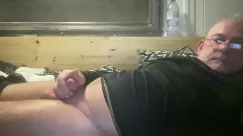 crapaud75018 online show from January 11, 2026, 5:18 pm