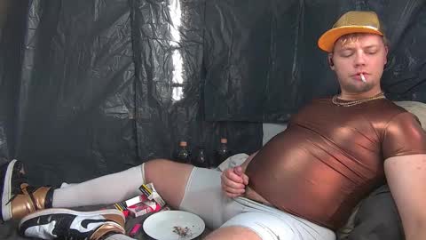 robin online show from October 31, 2025, 2:29 pm