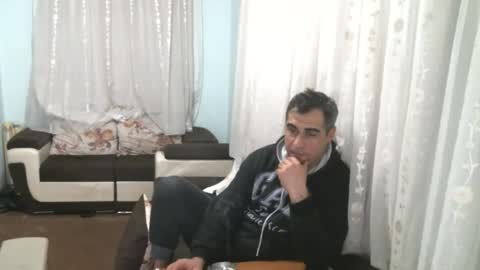 crazy____boy09 online show from January 5, 2026, 10:35 pm