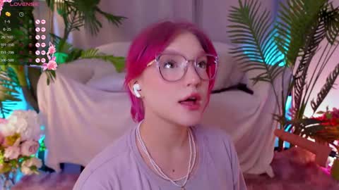 Sonya online show from February 21, 2025, 6:15 pm