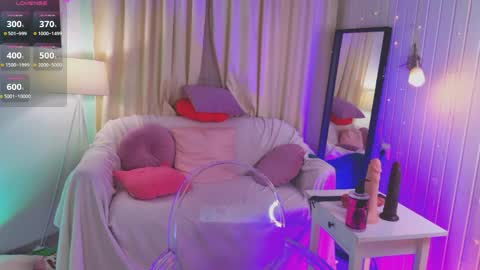 Snapshot of crazy__wine chatting on May 15, 2026, 11:23 pm Sonya online show from May 15, 2026, 11:23 pm