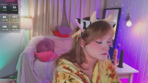 Snapshot of crazy__wine chatting on May 16, 2026, 12:07 am Sonya online show from May 16, 2026, 12:07 am
