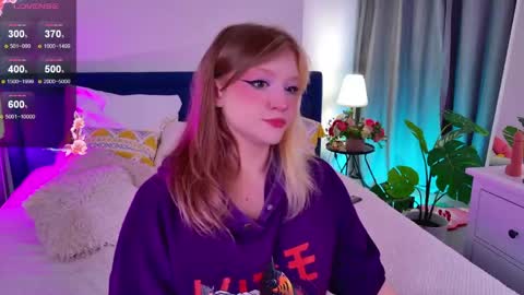 Snapshot of crazy__wine chatting on May 25, 2026, 10:16 pm Sonya online show from May 25, 2026, 10:16 pm
