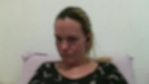 Snapshot of crazyanny chatting on February 16, 2025, 11:48 pm Anny online show from February 16, 2025, 11:48 pm